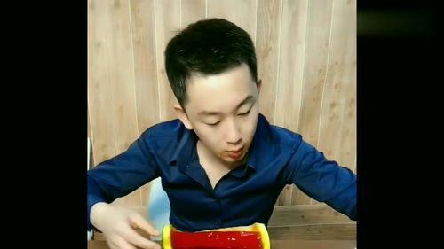 吃瓜小帅哥,揭秘娱乐圈幕后故事