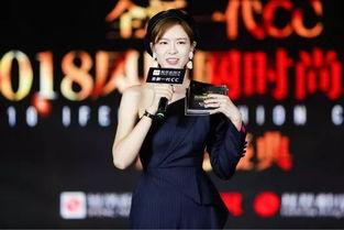 抖音明星吃瓜碰到前任,吃瓜现场引发热议